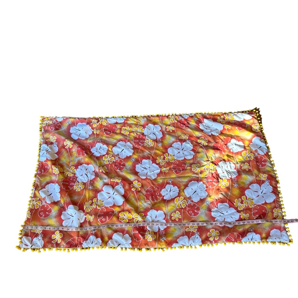 Green aloha print beach blanket - Picture 14 of 14